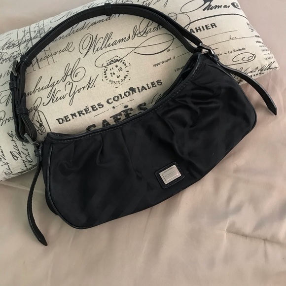 Burberry shoulder Bag - Picture 8 of 9